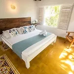 Hotel Isla Azul
